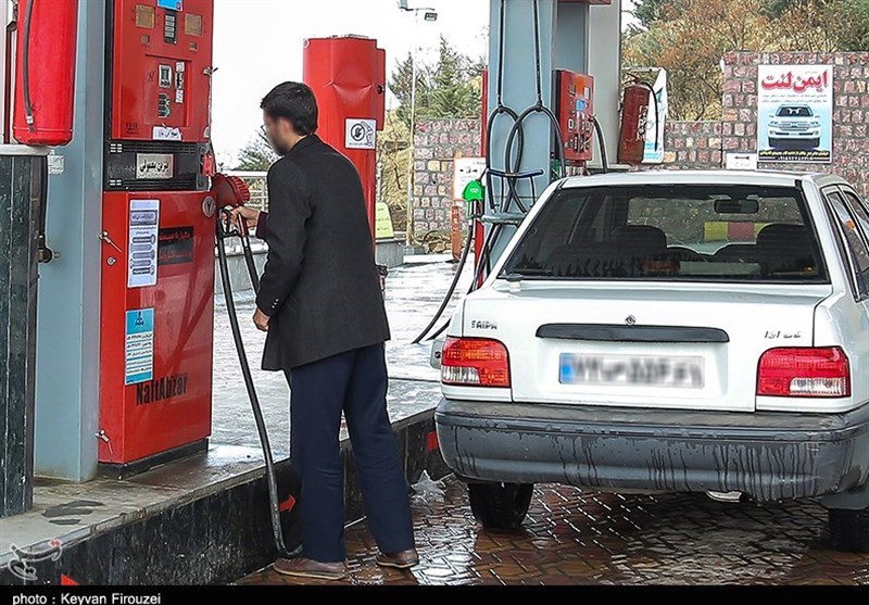 میزان فروش بنزین با کارت سوخت شخصی خودرو در استان اردبیل افزایش یافت