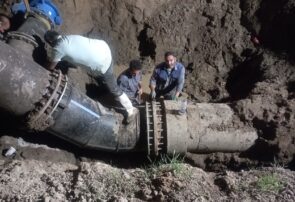 اصلاح و بازسازی خط اصلی انتقال و تقویت آب شهری پارس آباد در کمتر از ۱۲ ساعت