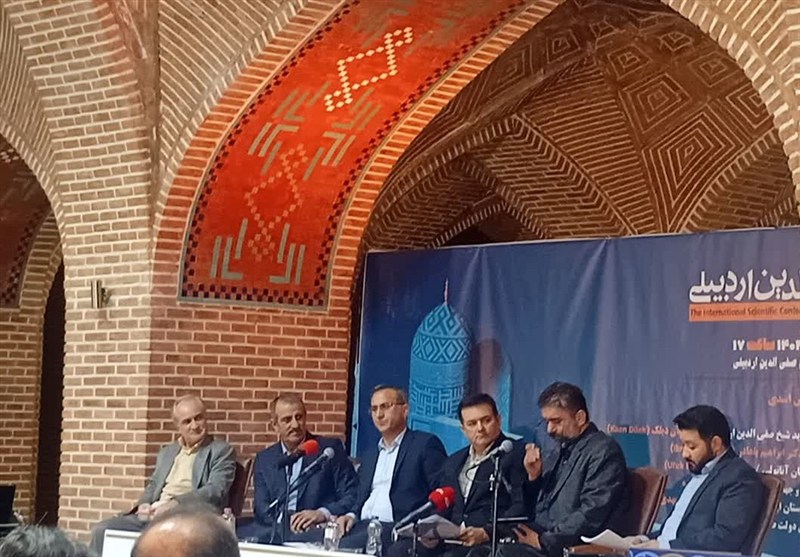 بررسی اقتدار حکومت صفوی و نقش احیای جاده ابریشم در توسعه روابط ایران و چین