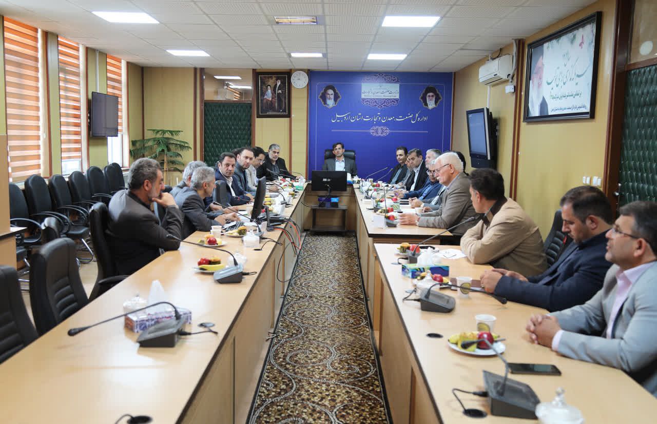 نظارت روزانه بازرسان اصناف اردبیل بر بازار با هدف حمایت از حقوق مصرف‌کنندگان