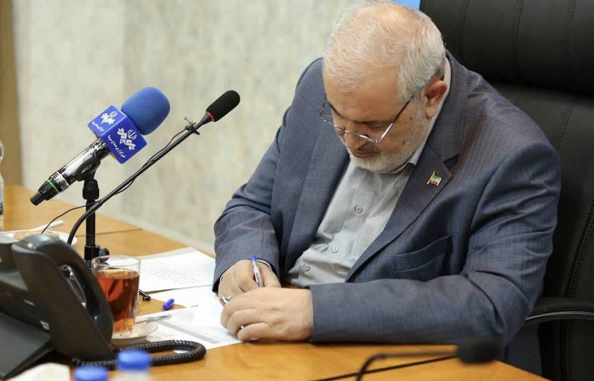 تعهد روز افزون تمامی کارکنان صنعت آب و برق به استمرار خدمت رسانی/ تلاش شبانهروزی کارکنان برای حفظ پایداری شبکه در جریان است