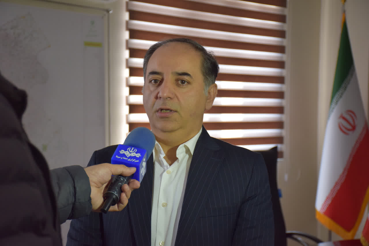 یک میلیون و 200 هزار متر مربع جایگاه نگهداری دام سمپاشی شد