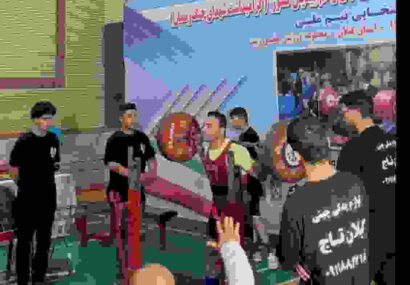 درخشش ورزشکار اردبیلی در رقابتهای انتخابی تیم ملی؛ احد جواهری قهرمانِ قهرمانان پاورلیفتینگ نابینایان کشور شد
