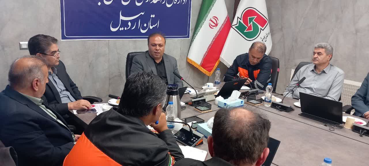 آمادگی کامل راهداری اردبیل برای خدمات‌رسانی به زائران اربعین حسینی / تأکید بر اتمام پروژه‌های نیمه تمام و شتاب‌بخشی به پروژه‌های اولویت دار