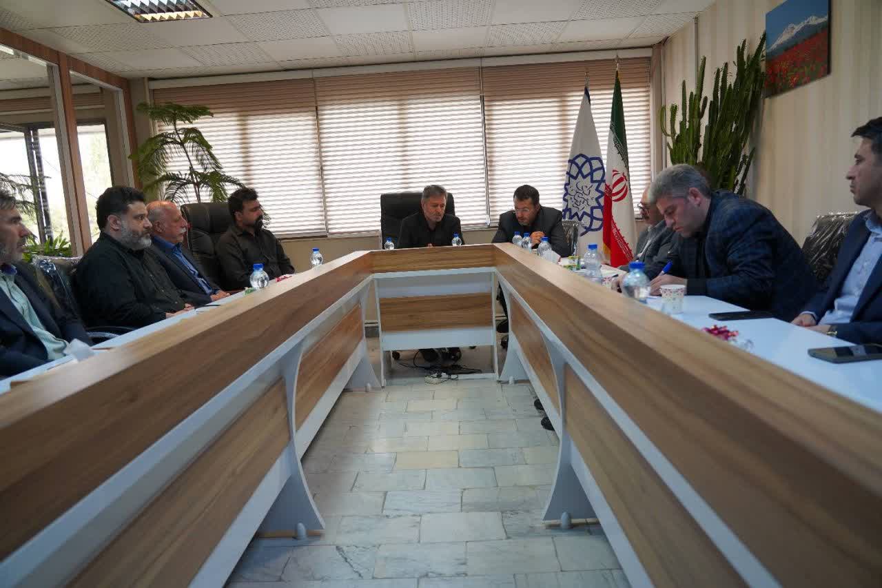 بررسی وضعیت بناهای ناایمن با محوریت بازار برنجفروشان اردبیل/ آمادگی شهرداری اردبیل برای ایمنسازی بنا